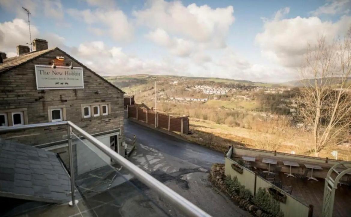 The New Hobbit Hotel Rooms هاليفاكس المظهر الخارجي الصورة